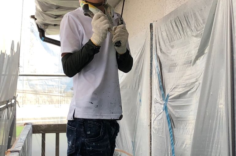 伊万里外壁塗装 仕上げクリアー 外壁塗装 佐賀の塗装会社の工事や日常の出来事などブログからお届けします