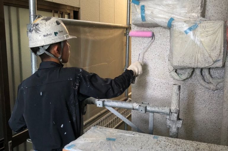 伊万里外壁塗装 仕上げクリアー塗装 外壁塗装 佐賀の塗装会社の工事や日常の出来事などブログからお届けします